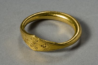 Ring von Greek